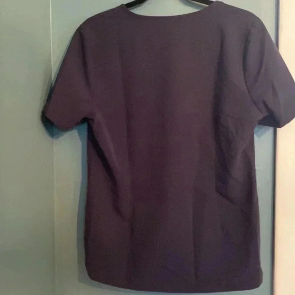 Figs technical collection navy blue - medium - great condition - short sleeve - Picture 5 of 5